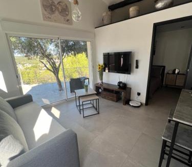 Ensues-la-Redonne Apartment | Mini Villa 30 m2 max 4 personnes