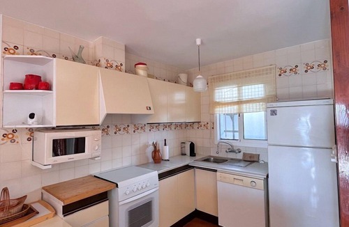 L'Ampolla House | Mirador d’Atzur-Beachfront property with sea views