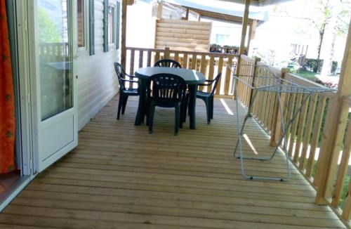 Vic-sur-Cere Other | Mobil-home 4 pers avec Terrasse à Vic-sur-Cère - API-1-52-1235