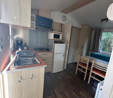 Torreilles Other | Mobil Home climatisé 2 chambres Sous les pins