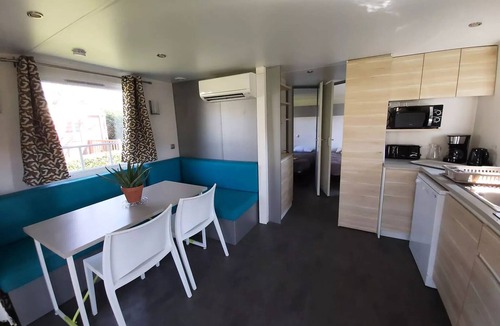 Flagnac House | Mobil home Eglantine - 2 bedrooms 4 to 5 persons - 4 pers. included in the price