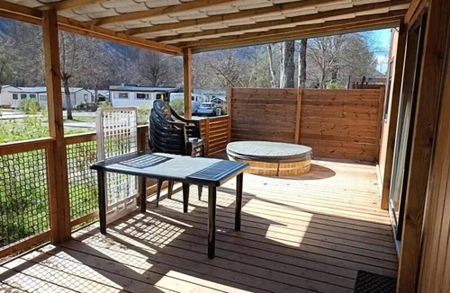 Savignac-les-Ormeaux House | Mobil-home SPA Premium 40m² - 3 bedrooms - 2 bathrooms + Terrace + Reversible air conditioning + TV 6 persons