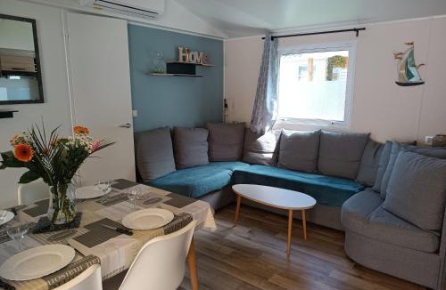 Canet-Plage Other | Mobil-home tout confort camping Mar Estang à Canet en roussillon