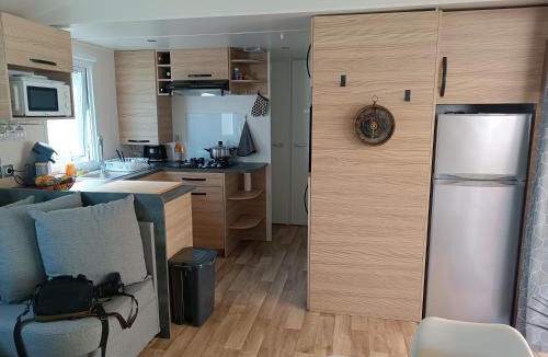 Canet-Plage Other | Mobil-home tout confort camping Mar Estang à Canet en roussillon