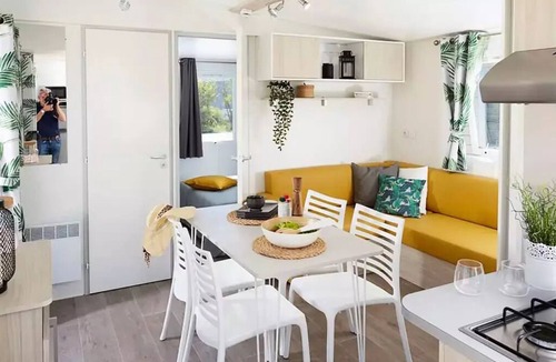 Saint-Cyprien House | Mobile home 2 bedrooms, tv, air conditioning, covered terrace 4 persons