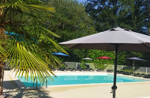 Saint-Gerons House | Mobile home 27m² in Saint-Gérons with terrace