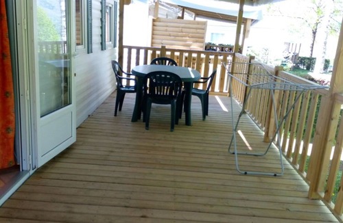 Vic-sur-Cere House | Mobile Home 4 pers with Terrace in Vic-sur-Cère