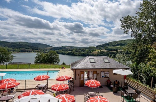 Lissac-sur-Couze House | Mobile home for 4 with terrace and wheelchair access