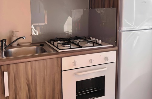 Vic-la-Gardiole House | Mobile Home for 6 near Sète & Montpellier in 4-Star Campsite