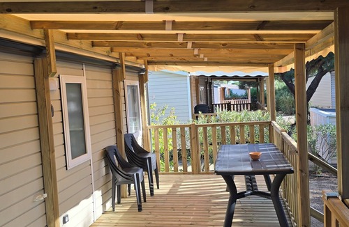 Canet-Plage House | Mobile home by the sea in campsite 4* Mar Estang in Canet en Roussillon