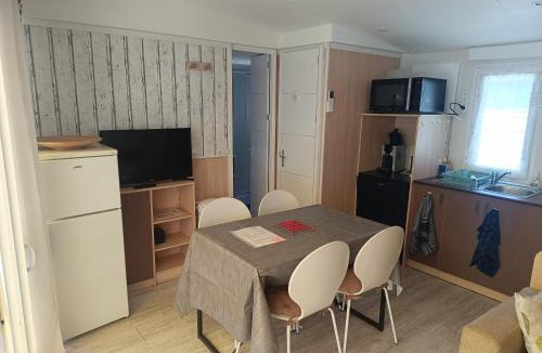 Fabras Ski Chalet | Mobile home