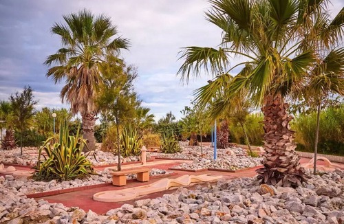 Torreilles House | Mobile Home | Ultimate | 3 Bedrooms | 6 Guests | Raised Deck | A/C | TV