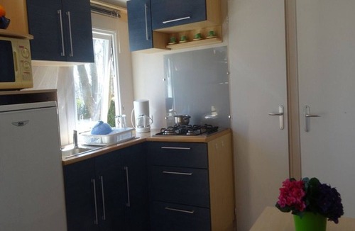 Payrac House | Mobile home with terrace at Payrac campsite