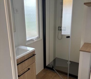 Canet-Plage House | Mobilhome 2 chambres 6 pers bien équipé