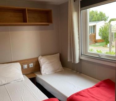 Canet-Plage House | Mobilhome 3 chambres 8 pers