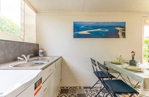 Gujan-Mestras House | "Mobilhome Bord De Mer Gujan Mestras" with Shared Pool, Private Terrace & A/C
