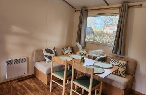 Saint-Gerons Other | Mobilhome les pieds dans l eau avec piscine