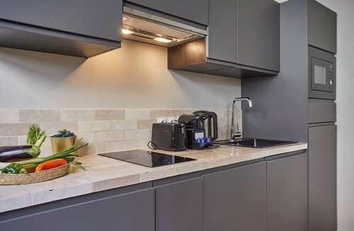 Bonne-Nouvelle Apartment | Modern Apartement Center of Paris