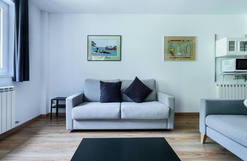 Arinsal Apartment | Modern apartment at the foot of the slopes - 4 guests