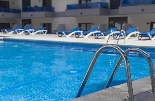 Platja d'Aro Apartment | Modern Apartment, Renovated in 2016, Near Beach, Pool, Parking, Free WiFi, A/C Included