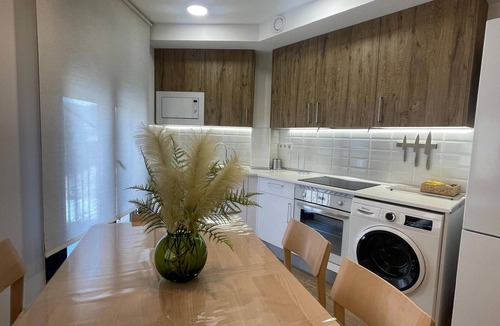 Jaca Apartment | Modern Central Apartment in Jaca
