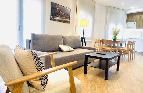 Jaca Apartment | Modern Central Apartment in Jaca
