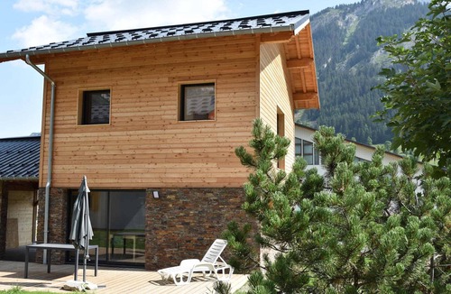 Pralognan-la-Vanoise Ski Chalet | Modern chalet in Pralognan, near center