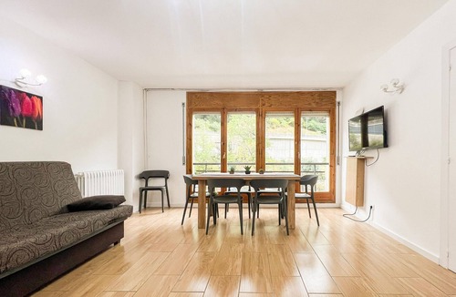 Les Escaldes Apartment | Modern Comfort in Escaldes-Engordany, 3 Bedrooms, Parking