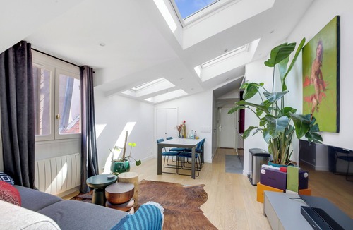 Quartier du Faubourg-Montmartre Apartment | Modern flat in central location (with air conditioning)