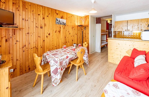 Saint-Francois-Longchamp Apartment | Modern 25m² studio for 4, at the foot of the slopes
