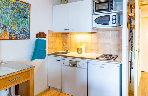 Saint-Francois-Longchamp Apartment | Modern Studio at the Foot of the Slopes