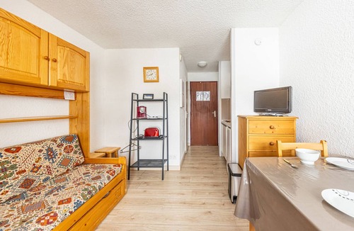 Montgellafrey Apartment | Modern studio ideal for 2, ski-in/ski-out