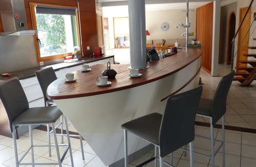 Tregunc House | Modern , spacious detached villa *, private pool, near Concarneau, 24-31/08