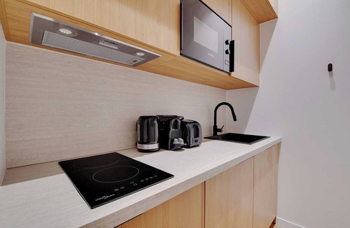 Quartier des Grandes-Carrieres Apartment | Modern studio - 2P - Clignancourt
