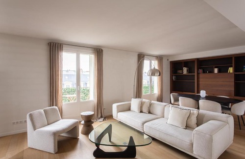 Champs-Elysees Apartment | Montaigne - Sunlit Corner Penthouse with Balcony