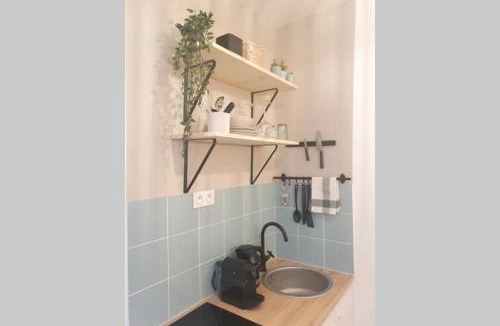 Pigalle Apartment | Montmartre Jungle