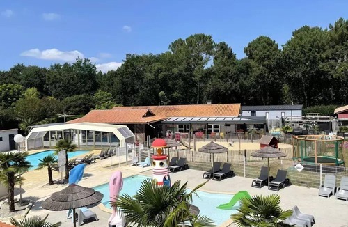 Saint-Laurent-de-Medoc House | MOULIS Mobile Home: 2 bedrooms, sleeps 4