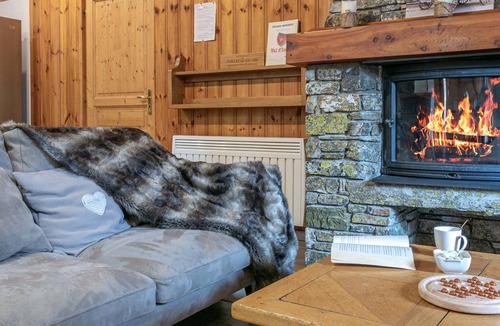Val-d'Isere Apartment | Mountain-Style Duplex Apartment in Rustic Chalet, Central Village Location, Ski-In/Ski-Out
