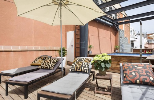 el Fort Pienc Apartment | My Space Barcelona 6 apartments in Arco de Triunfo with pool for 48 people