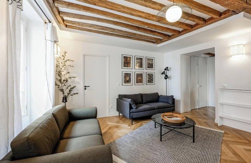 Val-de-Grace Apartment | NESTLED JUST STEPS AWAY FROM THE ICONIC LUXEMBOURG GARDENS -RUE DU VAL DE GRÂCE