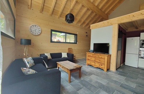 Le Bourg-d'Oisans House | New house in the heart of the Oisans near Alpe Huez