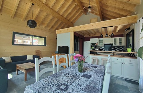 Le Bourg-d'Oisans House | New house in the heart of the Oisans near Alpe Huez