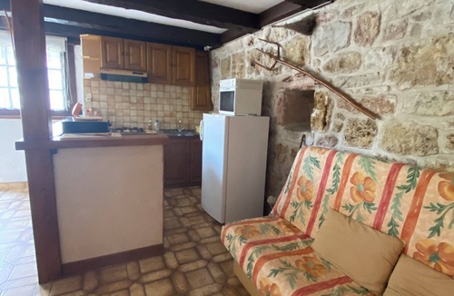 Vimenet Apartment | New VIMENET(Aveyron) between aubrac and lévézou apartment in small village