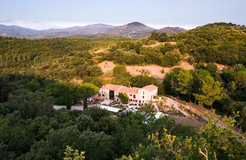 Castelnou House | Newly renovated Catalan manor house with pool. Quiet and close to nature.