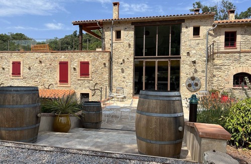 Castelnou House | Newly renovated Catalan manor house with pool. Quiet and close to nature.