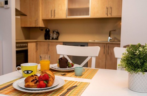 Malgrat de Mar Apartment | Nice apartment for 3 people with A/C, WIFI, TV and balcony
