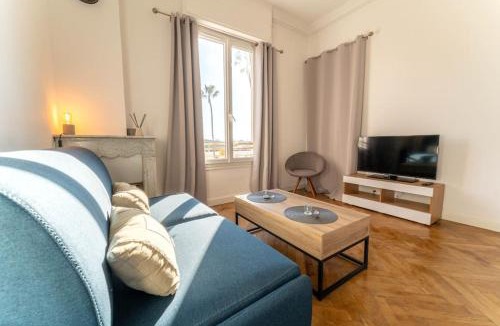 Vernier Apartment | NICE CENTRE-VILLE STUDIO en étage