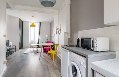La Doua Apartment | Nice Furnished Apartment Close to Amenities