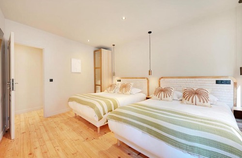 Butte-aux-Cailles Apartment | NoChichi Collections - Residence Place d'Italie