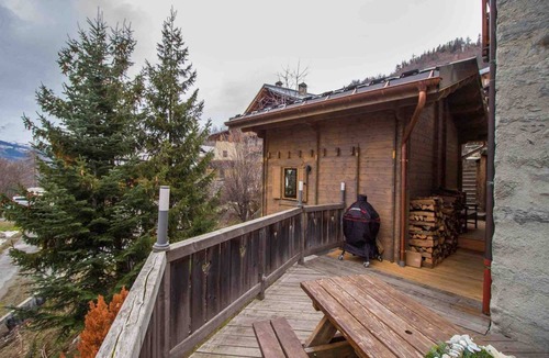 Peisey-Nancroix Cabin | Nordic Lodge TinyHaus sleeps 4-5 with outdoor Jacuzzi , Les Arcs Paradiski